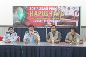IMC Sambangi Lapas Semarang Sosialisasikan Hapus Tato