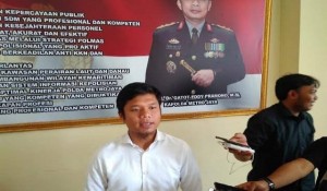 Kompol Alexander Yurikho Pimpin Penangkapan Penjual Miras Palsu
