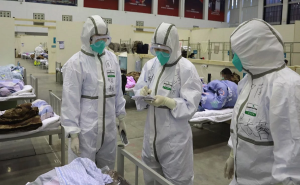 Dikabarkan, 500 Staf Medis Wuhan Terinfeksi Virus Corona