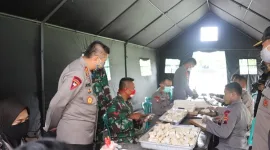 Dapur Umum TNI-Polri