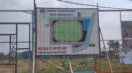 Stadion Mini Mangkrak