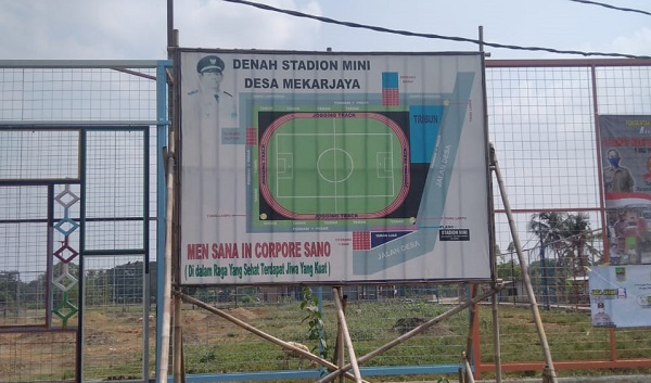 Stadion Mini Mangkrak