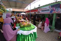 Lomba Tumpeng