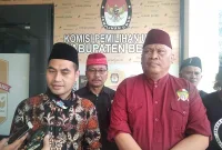 Jajang Wahyudi (Kiri) Dengan Damin Sada (Kanan)