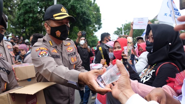 Aksi Demo di Semarang