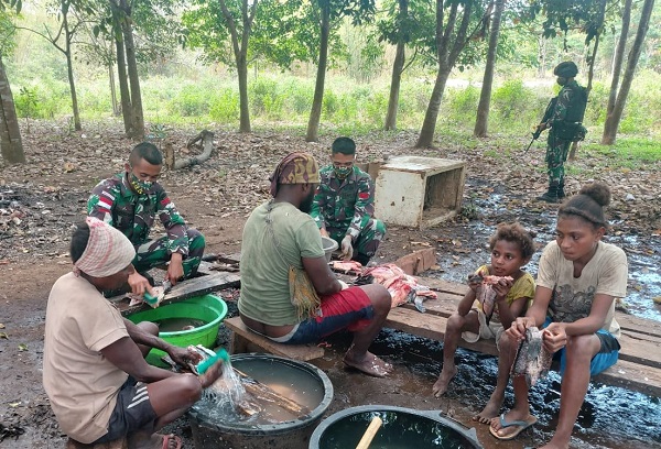 Prajurit TNI di Perbatasan