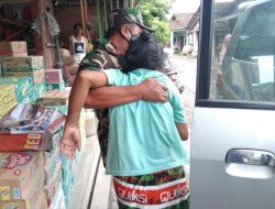 Kopda Supriadi Bantu Evakuasi ODGJ di Desa Kutayu Brebes