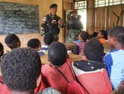 Satgas Kostrad Jadi Garda Terdepan Pendidikan di Pedalaman Papua