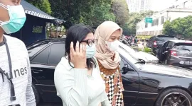 Gusti Ayu Dewanti (Dea Only Fans) Tiba di Polda Metro Jaya