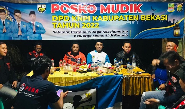 Dankoti PP Kunjungi Posko Mudik DPD KNPI Kabupaten Bekasi