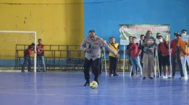 Kapolres Metro Bekasi, Kombes Gidion Arif Setiawan Saat Pembukaan Turnamen Futsal