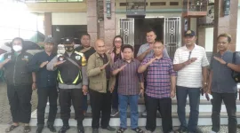 Ketua DPRD Kabupaten Bekasi Temu Kangen Dengan Kades Waringin Jaya