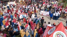 Ribuan Warga Desa Cipayung Kabupaten Bekasi