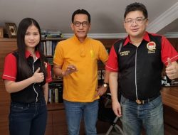Alvin Lim Serukan Indonesia Bersatu Dalam Podcast Refly Harun