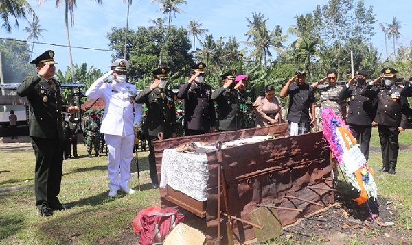 Foto: Pemakaman Kolonel Kadek Subawa