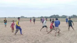 Foto: Lokasi Sawah Beralih Fungsi Jadi Lapangan Sepak Bola