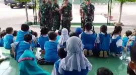 Kebersamaan Anak Usia Dini Dengan TNI