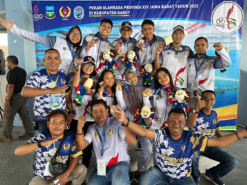 Atlit Selam Kolam Kabupaten Bekasi Jawa Barat