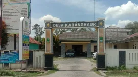 Kantor Kades Karanghaur Pebayuran Kabupaten Bekasi