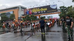 Marching Band TNI Tajimalela Meriahkan Pawai Kirab Nahdatul Ulama di CFD Bekasi