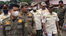 Petugas Satpol PP Kabupaten Bekasi