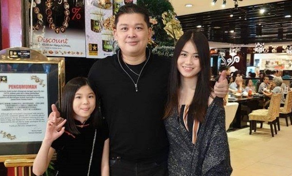 Foto: Alvin Lim Bersama Keluarga, Kate Victoria Lim dan Phioruci