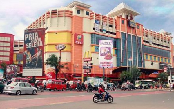 Mall PGC Cililitan, Kramatjati, Jakarta Timur