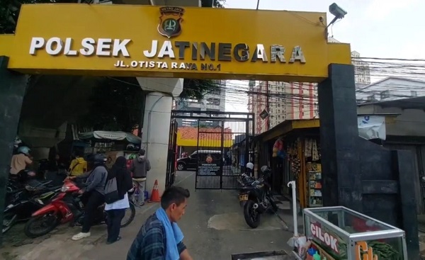Foto: Kantor Polsek Jatinegara, Jakarta Timur