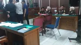 Suasana Prapradilan Kasus Penimbunan Minyak Goreng PT. AMJ