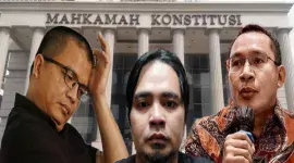 Foto: Denny Indrayana, Heru Purwoko dan Kamhar Lakuni