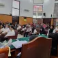 Suasana Persidangan 9 Terdakwa