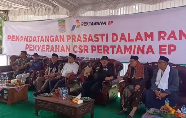 Penandatangan Prasasti CSR Pertamina EP di Tambelang 