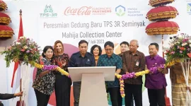 CCEP Resmikan Gedung Baru TPS 3R  Seminyak