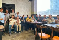 Awak Media PN Jakarta Pusat Kongkow Bareng Dengan Jhon SE Pengabean