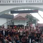 Foto: Ormas Laskar Merah Putih Saat Aksi di Kejaksaan Negeri Kabupaten Bekasi