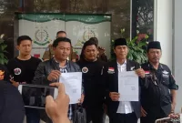 Foto: LSM LIAR & Ormas GIBAS di Kejari Cikarang, Kabupaten Bekasi
