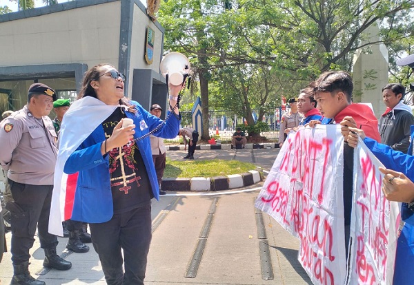 Forum Komunikasi Mahasiswa (FKM) Universitas Pelita Bangsa 