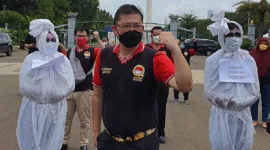 FOTO: Alvim Lim Saat Aksi Investasi Bodong