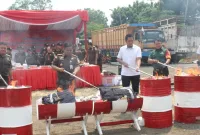 FOTO: Giat Pemusnahan Barang Bukti Kejaksaan Negeri Jakarta Barat