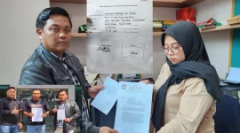 FOTO: Ketua Umum LSM LIAR, Nofal Saat di Kejaksaan Tinggi Jawa Barat