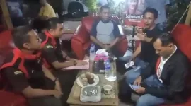 Foto: Saat Petugas Kejaksaan Sambangi Kediaman Oknum Anggota DPRD Kabupaten Bekasi Asal PDIP