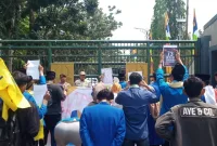 Aksi Mahasiswa PMII Kabupaten Bekasi