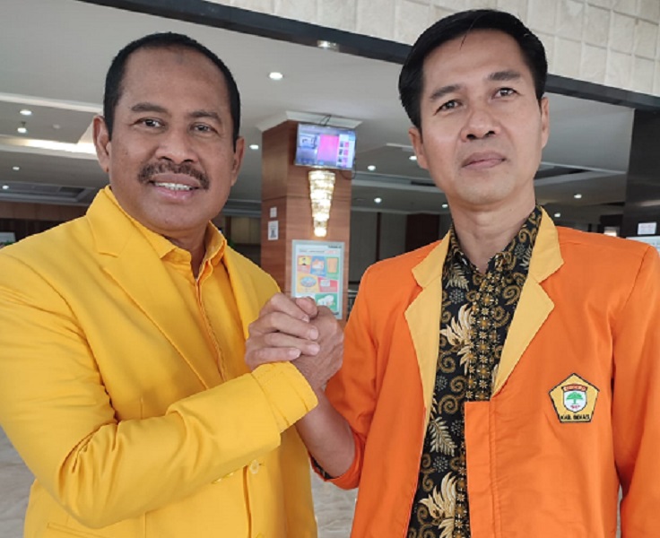 Foto: H. Akhmad Marzuki  Bersama Taryat Hidayat