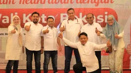 Foto: Dirut Perumda Tirta Patriot Kota Bekasi, Ali Imam Fariyadi Saat Berfose