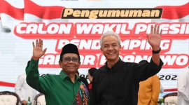 Foto: Mahfud MD dan Ganjar Pranowo