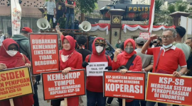 Foto: Aksi Para Korban Investasi Bodong Pendampingan LQ Indonesia Law Firm