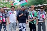 Foto: Ketua DPD KNPI Kabupaten Bekasi: Nawawi Al-Aksi (Tengah Kokok dan Peci Hitam) 