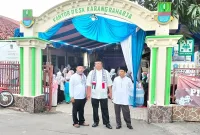 Foto: Kepala Desa Karangraharja, H. Suhendra AR