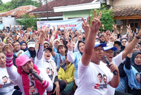 Masyarakat Cikarang Kabupaten Bekasi Senam Gemoy