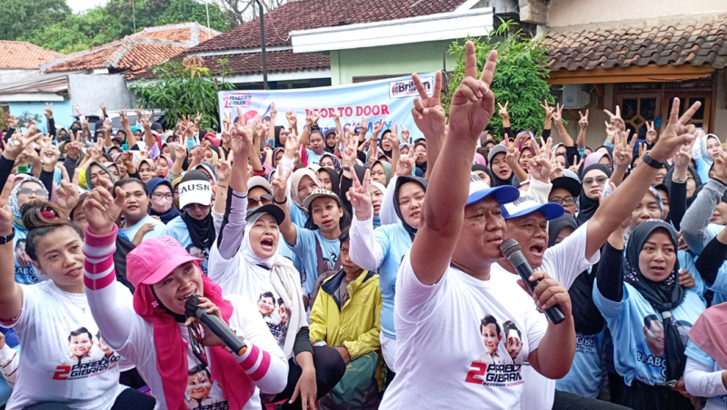 Masyarakat Cikarang Kabupaten Bekasi Senam Gemoy